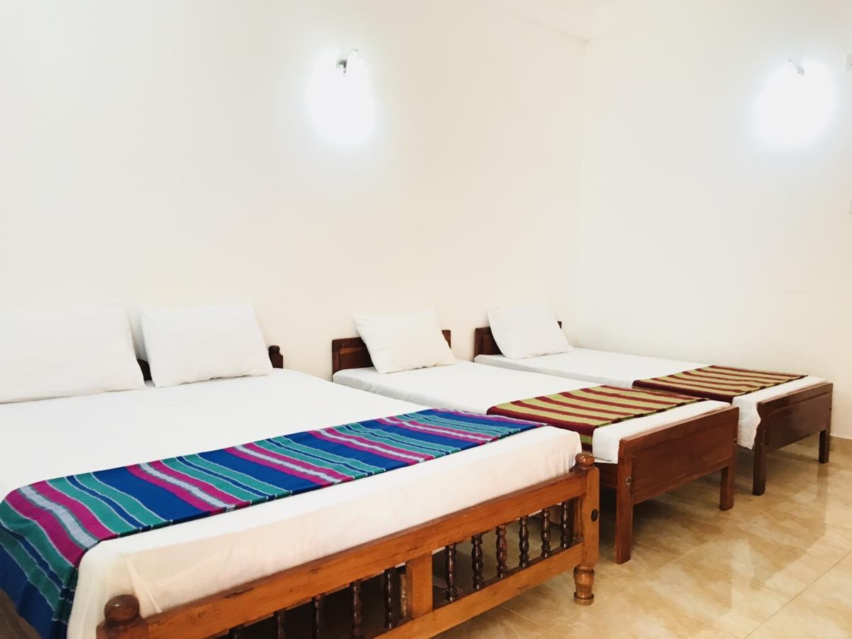 Emarald Holiday Homes أنرادابورام المظهر الخارجي الصورة